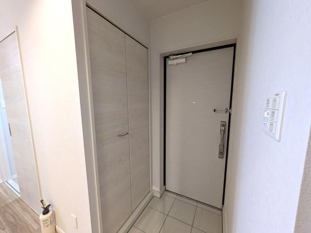 2LDK Apartment for Sale in Urasoe, Okinawa - 55.37m² - Thumbnail 4
