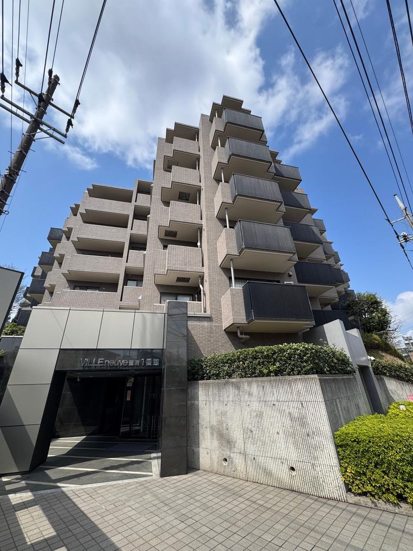 Renovated 3LDK Apartment in Saginuma, Kawasaki City - Thumbnail 2