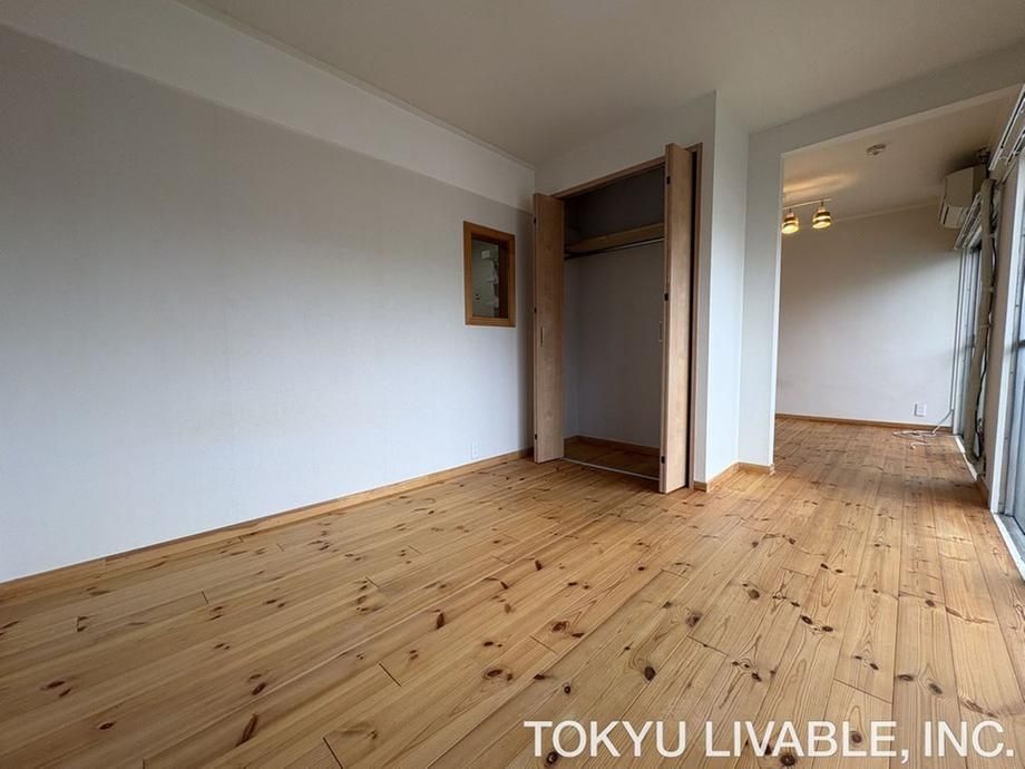 1DK Apartment for Sale in Yurigaoka, Kawasaki - Thumbnail 2
