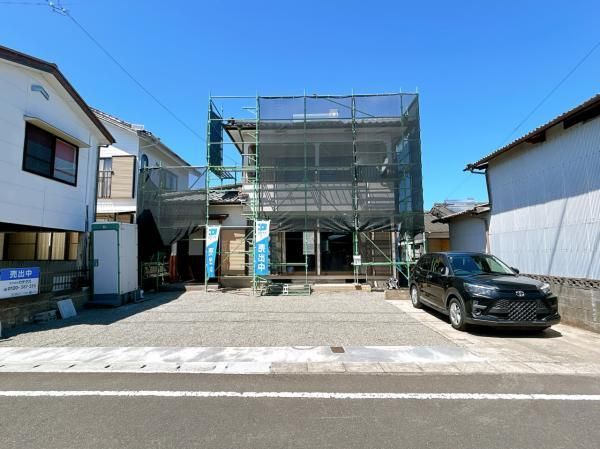 Renovated 3LDK House in Miyakonojo City, Miyazaki - 17,490,000 Yen - Thumbnail 2