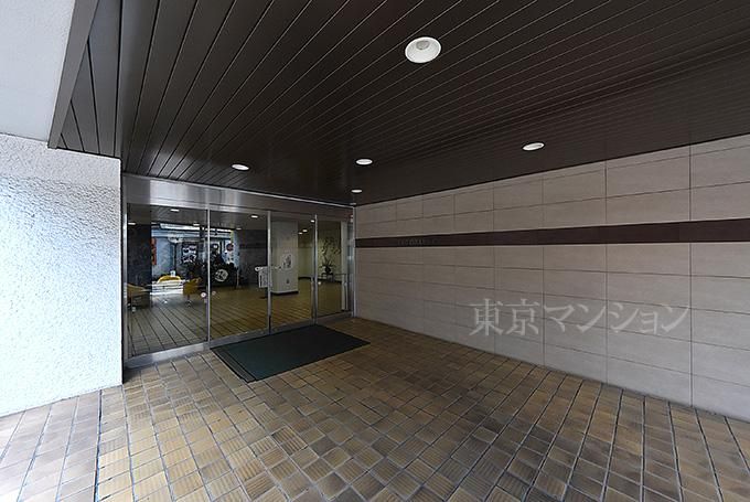 Renovated 3LDK Apartment near Nishikawaguchi Station, Kawaguchi - Thumbnail 3