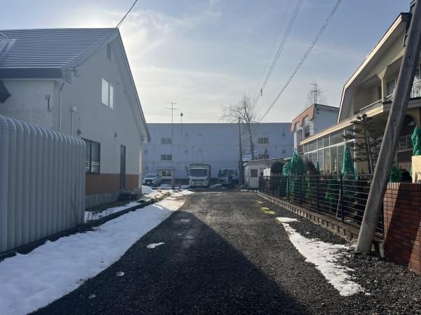 4LDK Renovation House in Kitamoncho, Asahikawa, Hokkaido - Thumbnail 3