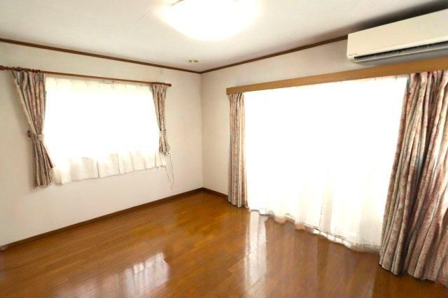 3LDK Detached House for Sale in Hayama, Kanagawa - Thumbnail 3