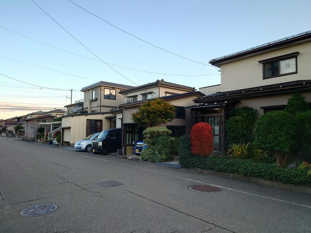 5LDK Resale House with Garden in Joetsu, Niigata - 126.8m2 - Thumbnail 3
