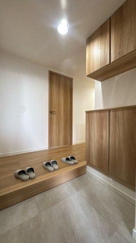 3LDK South-Facing Apartment in Dazaifu, Fukuoka - Thumbnail 2