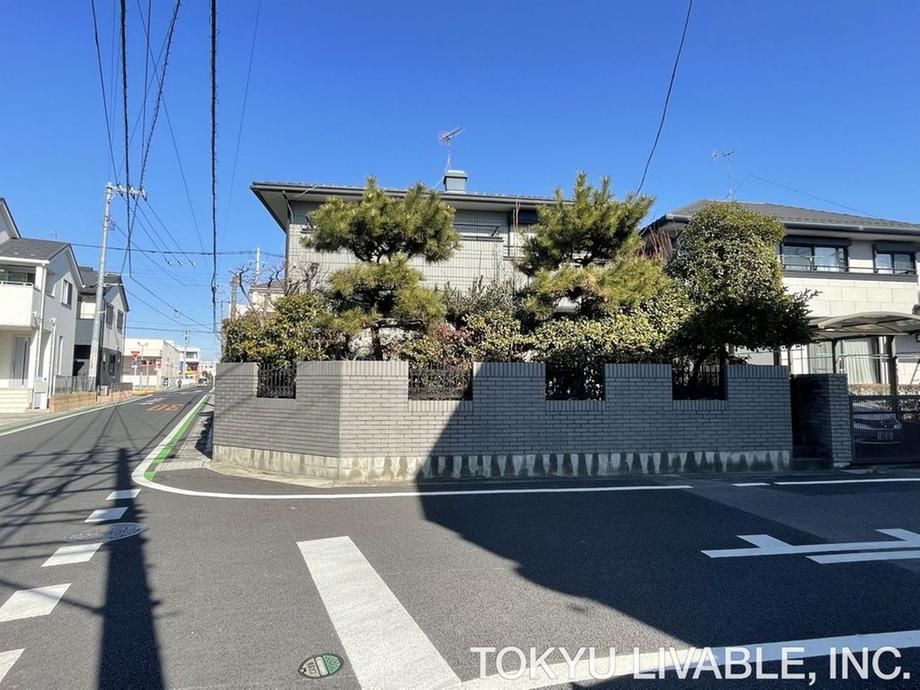 4LDK House for Sale Near Higashi-Iwatsuki Station, Saitama - Thumbnail 2