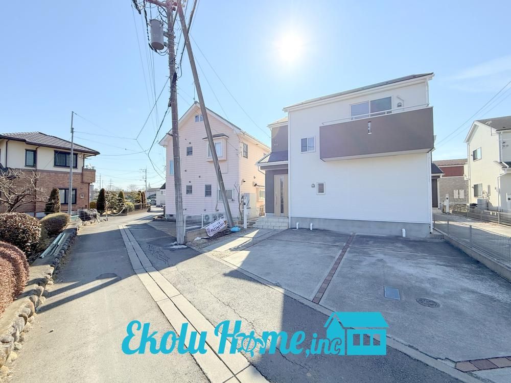Renovated 4LDK House in Ome City with Garden and Parking - Thumbnail 2
