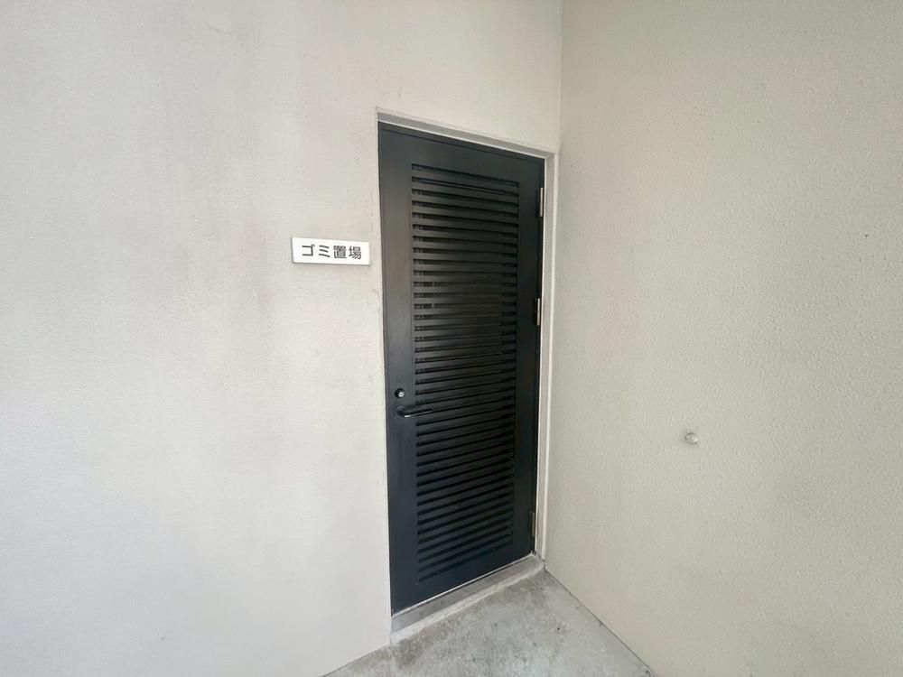3LDK Apartment for Sale in Naha, Okinawa - 66.1m2 with Ocean View - Thumbnail 3