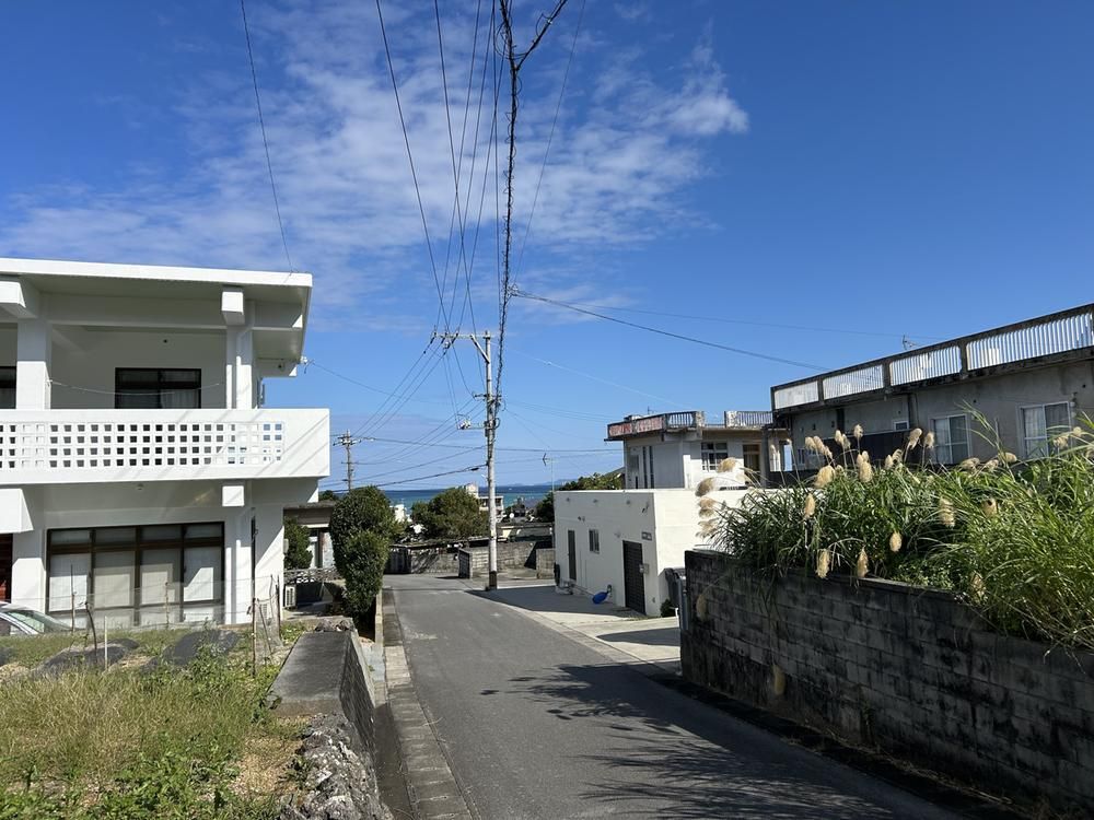 Land for Sale in Yomitan Village, Okinawa - 238 sqm - Thumbnail 2