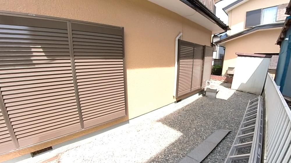 Renovated 4LDK House in Hadano, Kanagawa with 2 Parking Spaces - Thumbnail 3