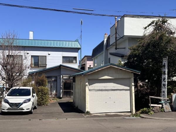 341m2 Land for Sale in Minami-ku, Sapporo - Thumbnail 2