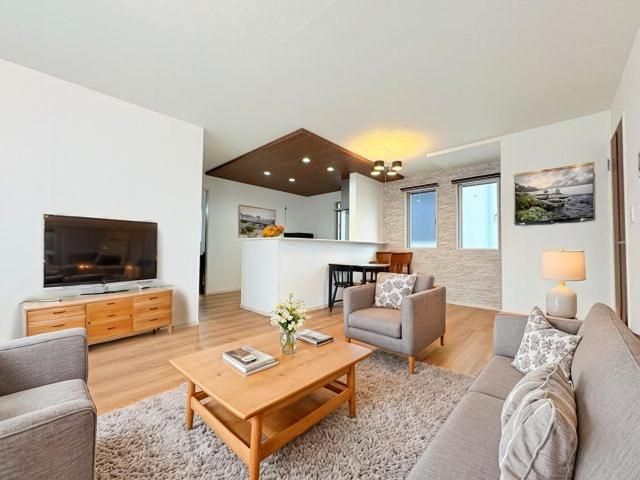 4LDK Modern House Near Misakiguchi Station, Miura - Thumbnail 2