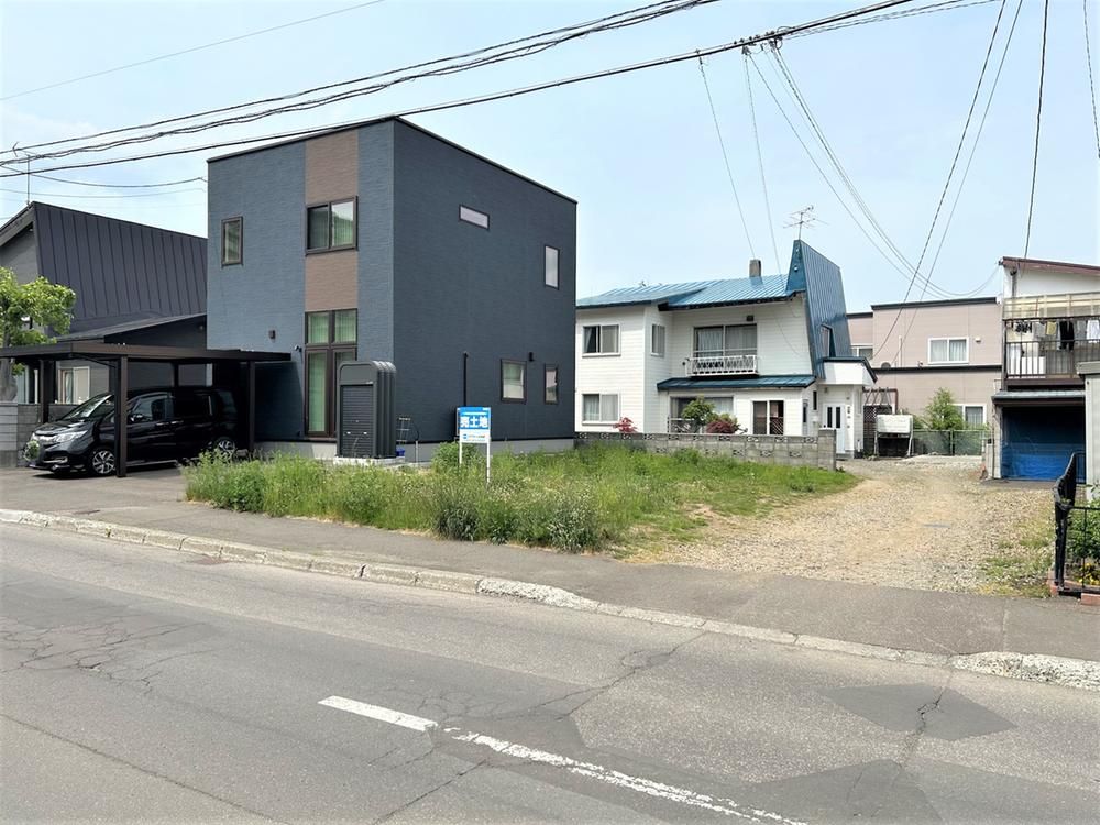 Land for Sale in Minami-ku, Sapporo - 117.67 m² - Thumbnail 3