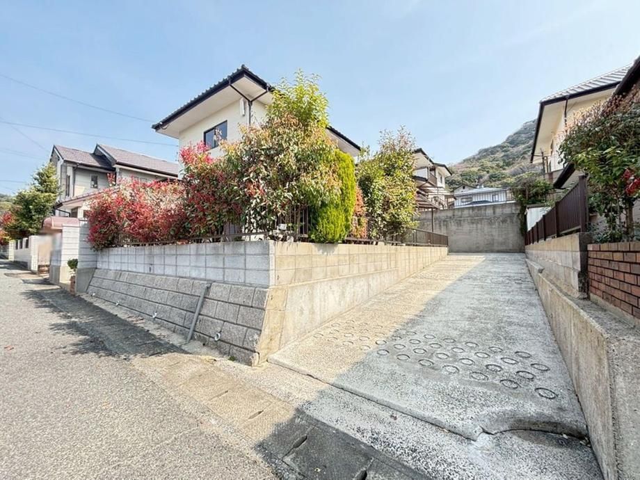 Renovated 4DK House for Sale in Kokura Minami-ku, Fukuoka - Thumbnail 2