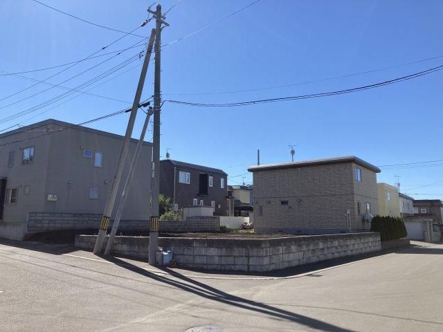 267.86 sqm Corner Lot Land for Sale in Ebetsu, Hokkaido - Thumbnail 2