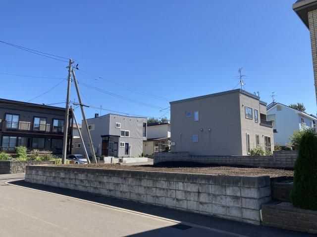 267.86 sqm Corner Lot Land for Sale in Ebetsu, Hokkaido - Thumbnail 3