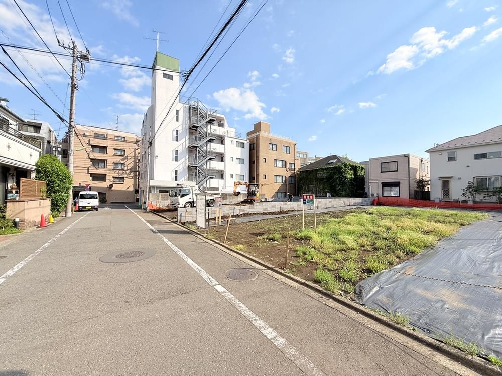 Land for Sale in Setagaya, Tokyo - 85.37 sqm Lot - Thumbnail 2