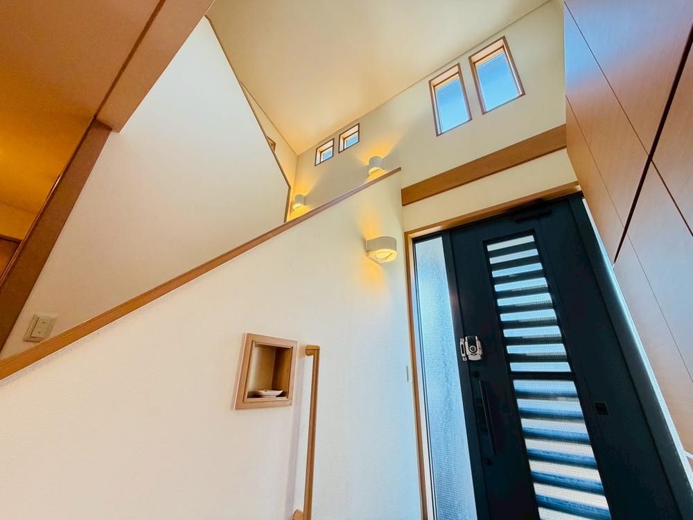 4LDK+S House for Sale in Wakamatsu-ku, Kitakyushu - 130m2 - Thumbnail 4