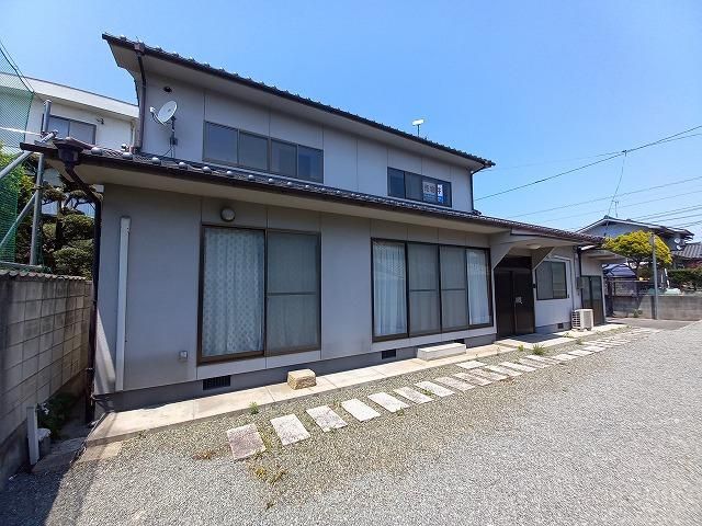 5LDK Renovated House for Sale in Fukuyama, Hiroshima - Thumbnail 2