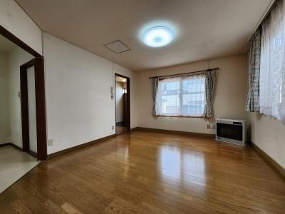 3LDK Detached House in Hakodate, Hokkaido – 8.95 Million Yen - Thumbnail 4
