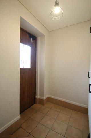 Renovated 4LDK House in Ebetsu, Hokkaido - 106m2 - Thumbnail 2