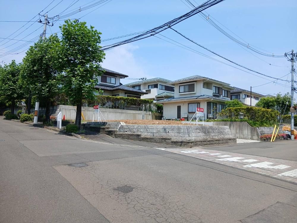 241m2 Land for Sale in Kunimigaoka, Aoba Ward, Sendai - Thumbnail 2