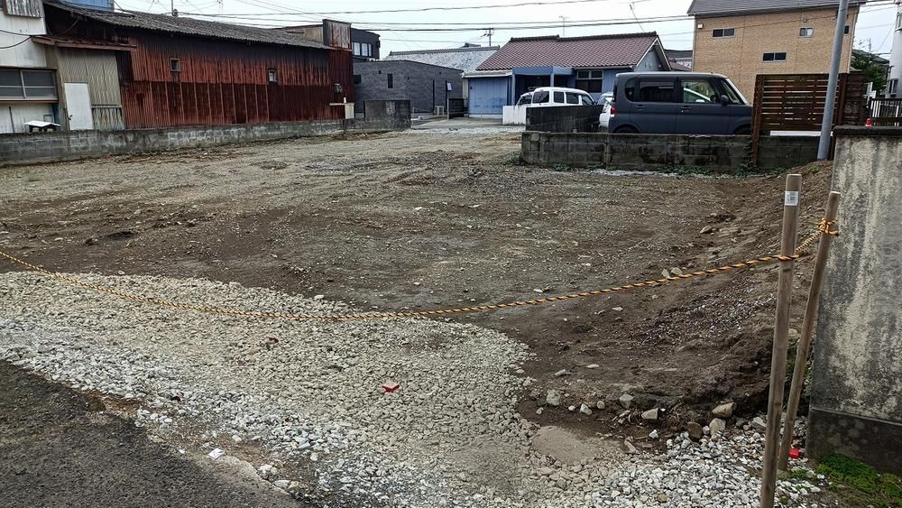Land for Sale in Higashi-Omiya, Miyazaki City – 207 sqm - Thumbnail 3
