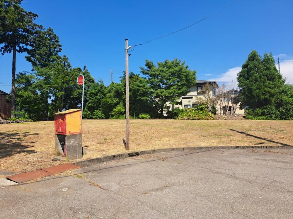 Land for Sale in Joetsu City, Niigata – 976 sqm Plot - Thumbnail 2