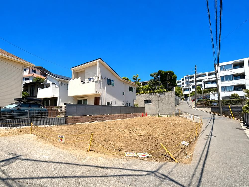 Land for Sale in Yokohama Naka Ward – 245 sqm Corner Lot - Thumbnail 4