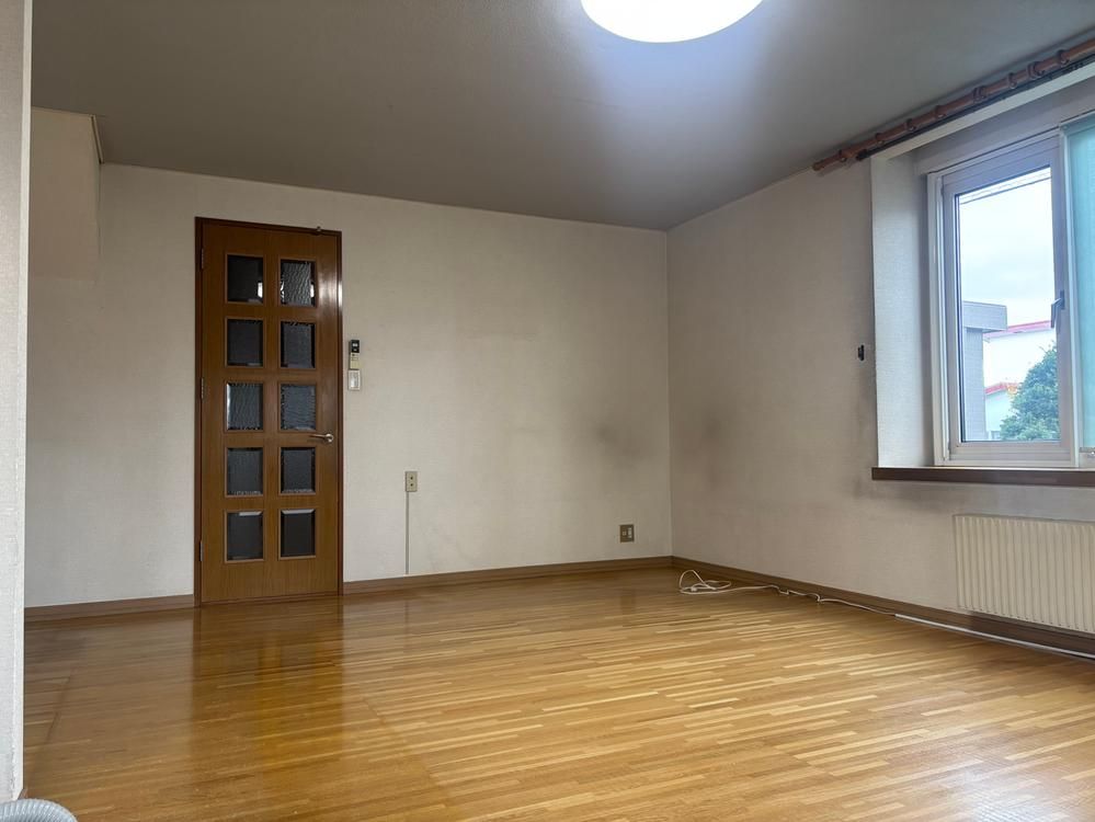 4LDK Detached House in Yurigahara, Sapporo for 19.8 Million Yen - Thumbnail 4