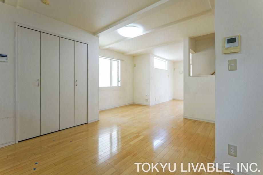 2LDK+S Detached House in Kodaira City, Tokyo - 89.85m2 - Thumbnail 4