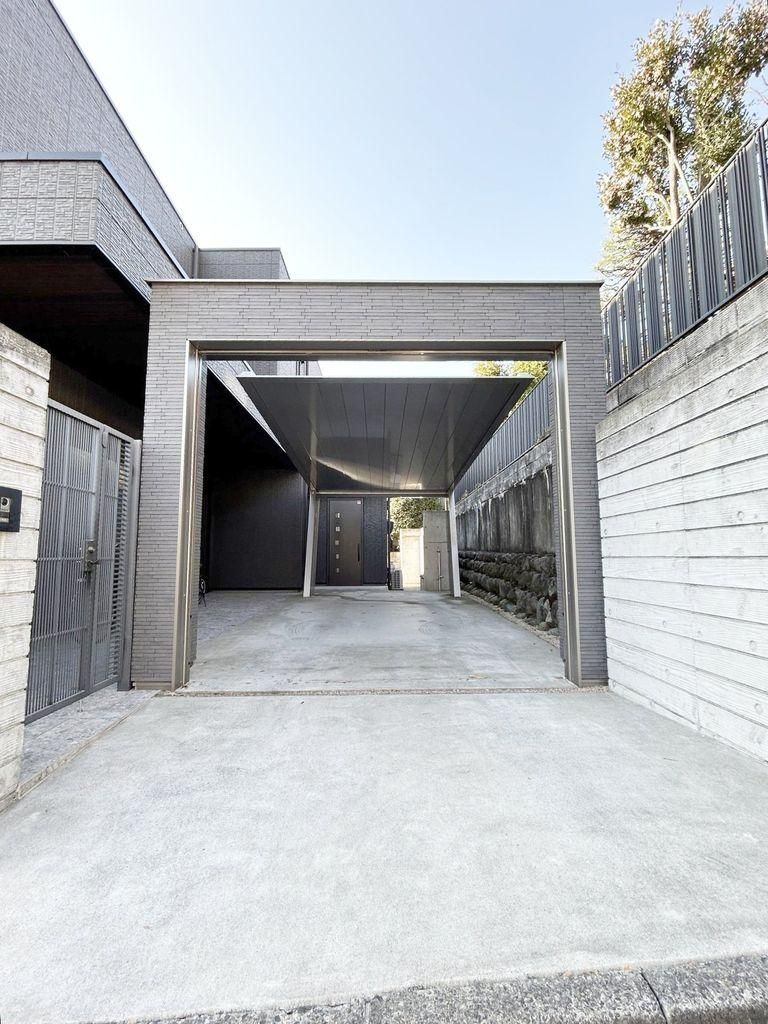 Modern 2LDK+S Home with Garden in Tama City, Tokyo - Thumbnail 4