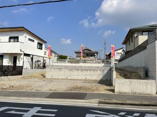 Land for Sale in Tondabayashi, Osaka - 298 sqm Lot - Thumbnail 2