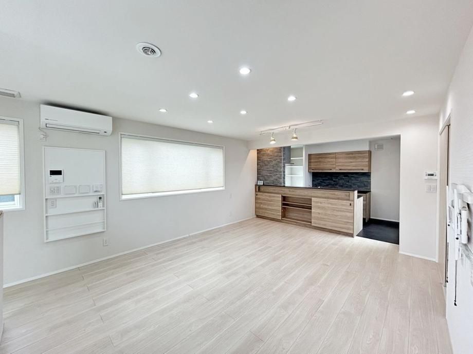 2021-Built 3LDK+S House with Solar Power in Kasugai, Aichi - Thumbnail 4