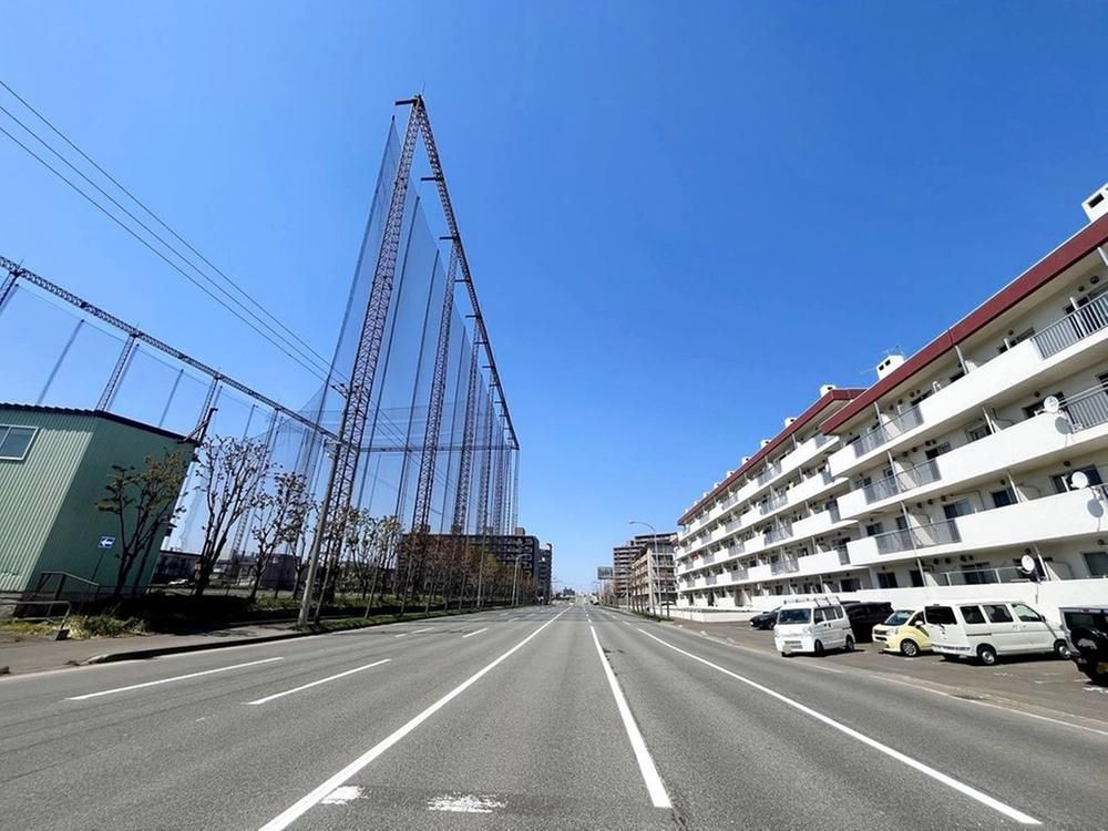 Renovated 2LDK Apartment in Shiroishi, Sapporo for 7.9 Million Yen - Thumbnail 2