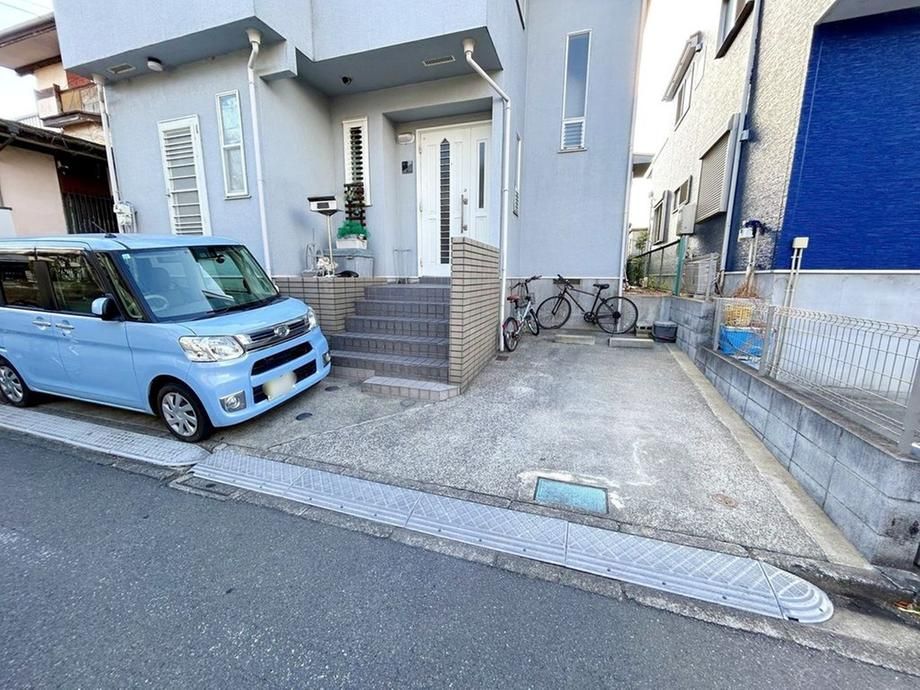 5LDK Detached House for Sale in Fuchu City, Tokyo - Thumbnail 4