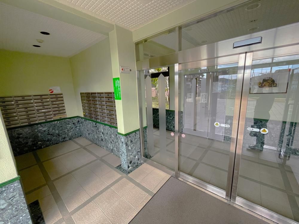 4LDK Apartment for Sale in Sendai, Miyagi - 86.99m2 - Thumbnail 2