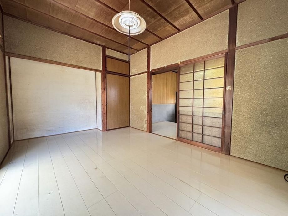 5.5 Million Yen 5LDK House with Garden in Niihama, Ehime - Thumbnail 3