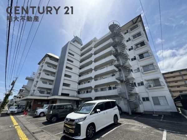 Seizan Heights Takamatsu 1R Apartment for Sale in Miyazaki City - Thumbnail 2