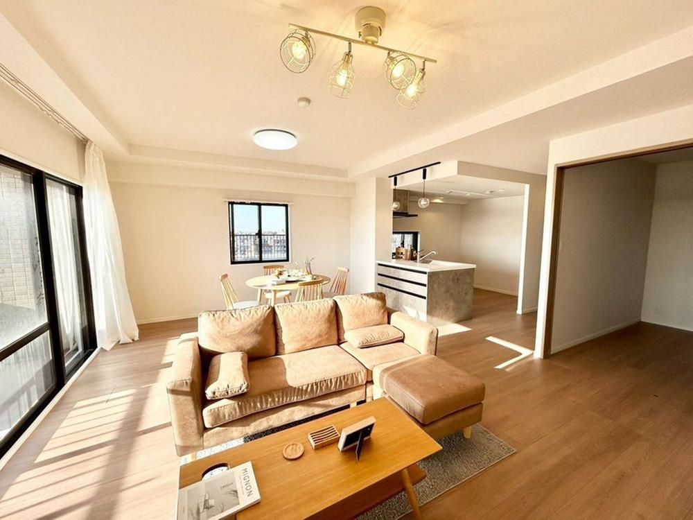 Renovated 3LDK Apartment in Funabashi, Chiba - Thumbnail 4