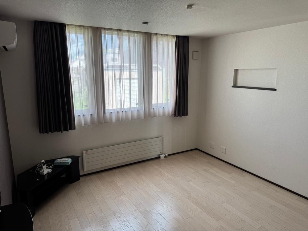 6LDK House for Sale in Iwanai, Hokkaido - 190m2 - Thumbnail 4