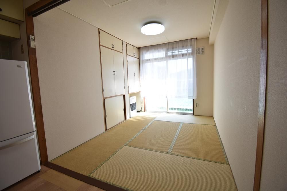 2DK Apartment for Sale in Toyohira, Sapporo - 18.2m2 - Thumbnail 3