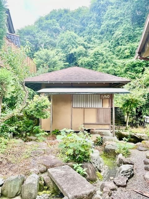 5DK House with Japanese Garden for Sale in Shijonawate, Osaka - Thumbnail 2