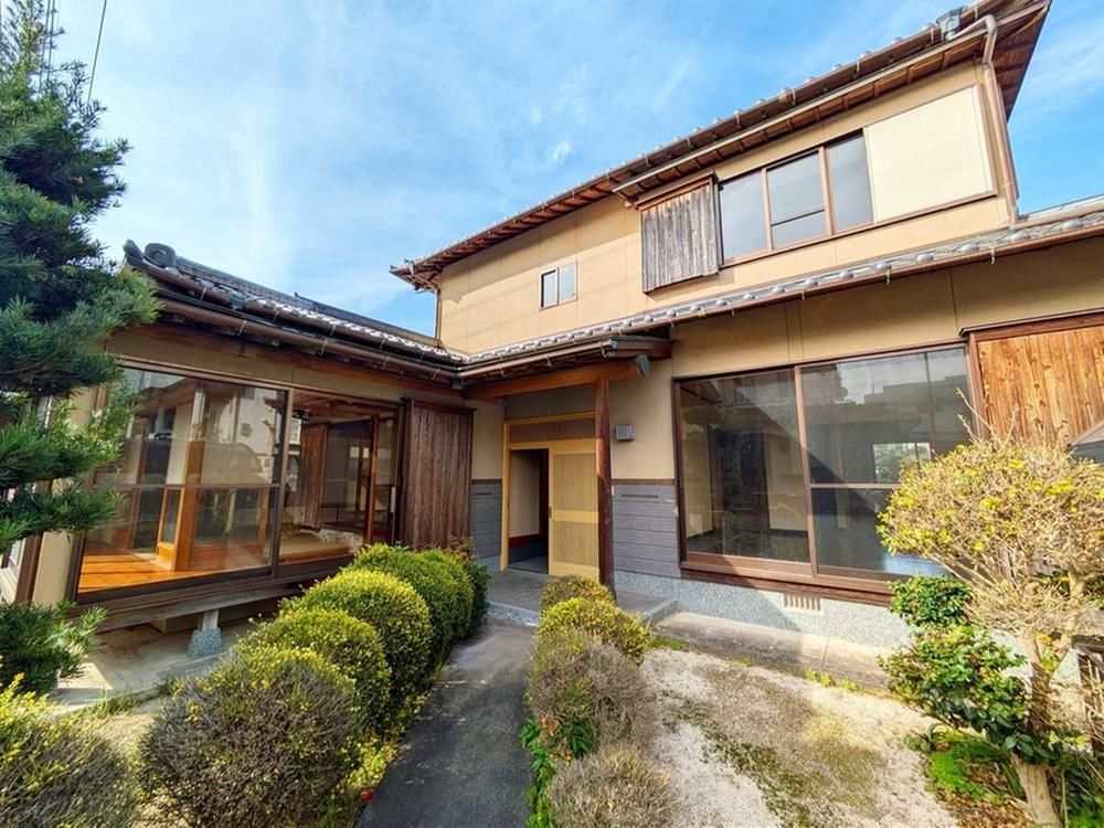 4DK+S Used House in Iizuka City, Fukuoka - 147m2 - Thumbnail 2