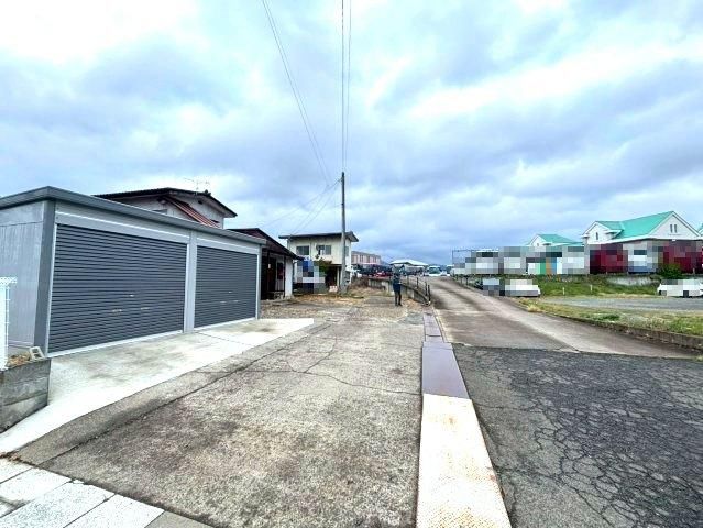 2LDK Wooden House for Sale in Koori Town, Fukushima - Thumbnail 3