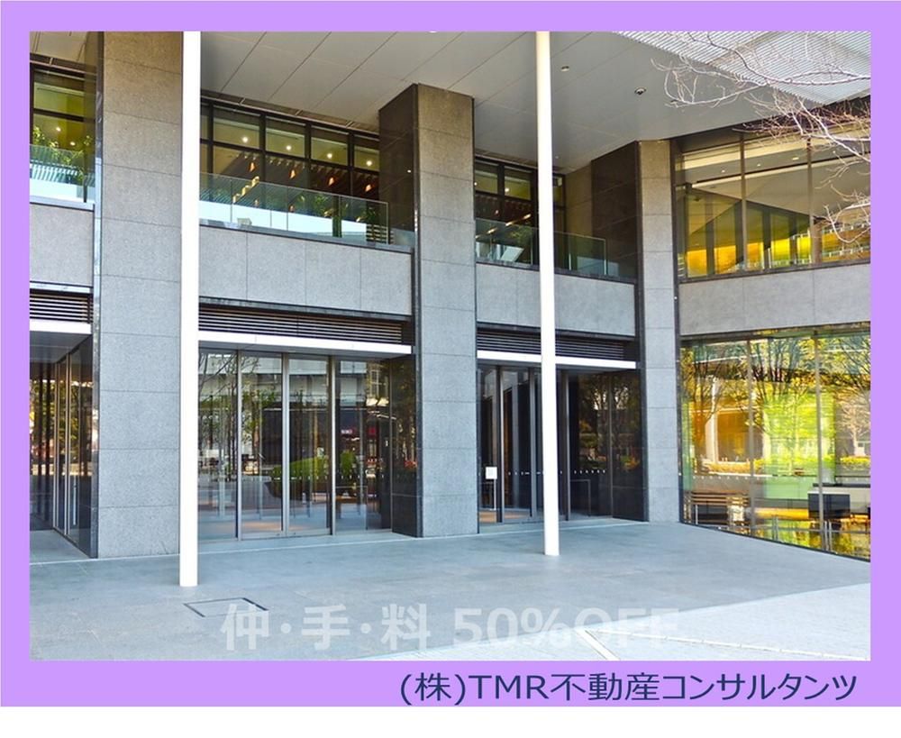 2LDK Apartment for Sale in Kachidoki, Tokyo - 86.44m2 - Thumbnail 2