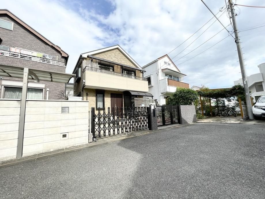 Custom-Built 2LDK+S Home in Hibari ga Oka, Nishi-Tokyo City - Thumbnail 3