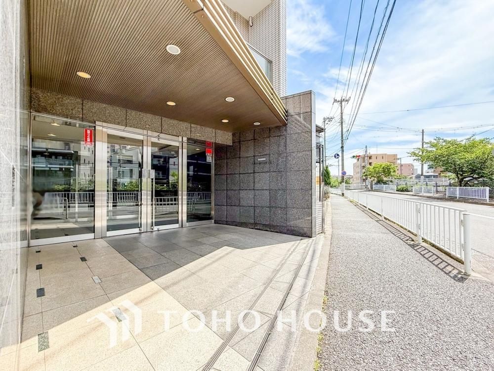 2LDK Apartment for Sale in Nishi Ward, Yokohama - Thumbnail 3