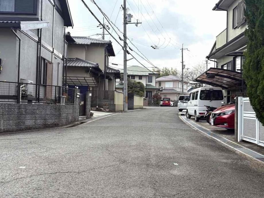 5LDK Solar-Powered House for Sale in Kawai Town, Nara - Thumbnail 3