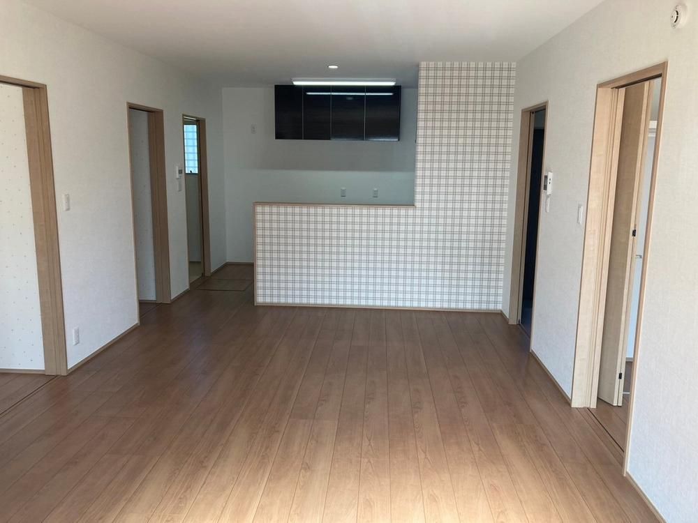 3LDK Detached House for Sale in Miyazaki City - 74.94 sqm - Thumbnail 3